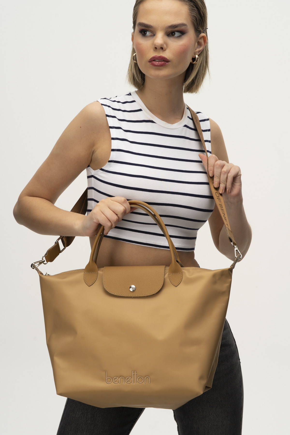 BENETTON  CAMEL BNT1356